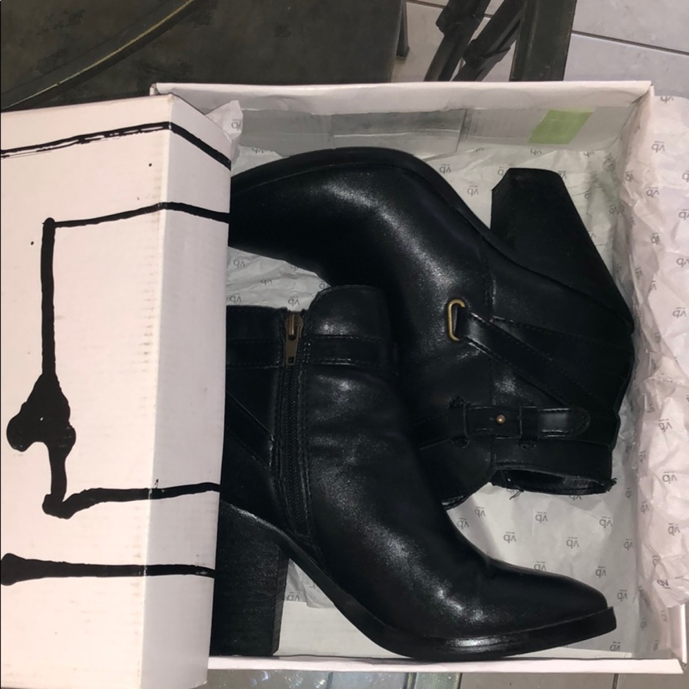 Dolce vita booties